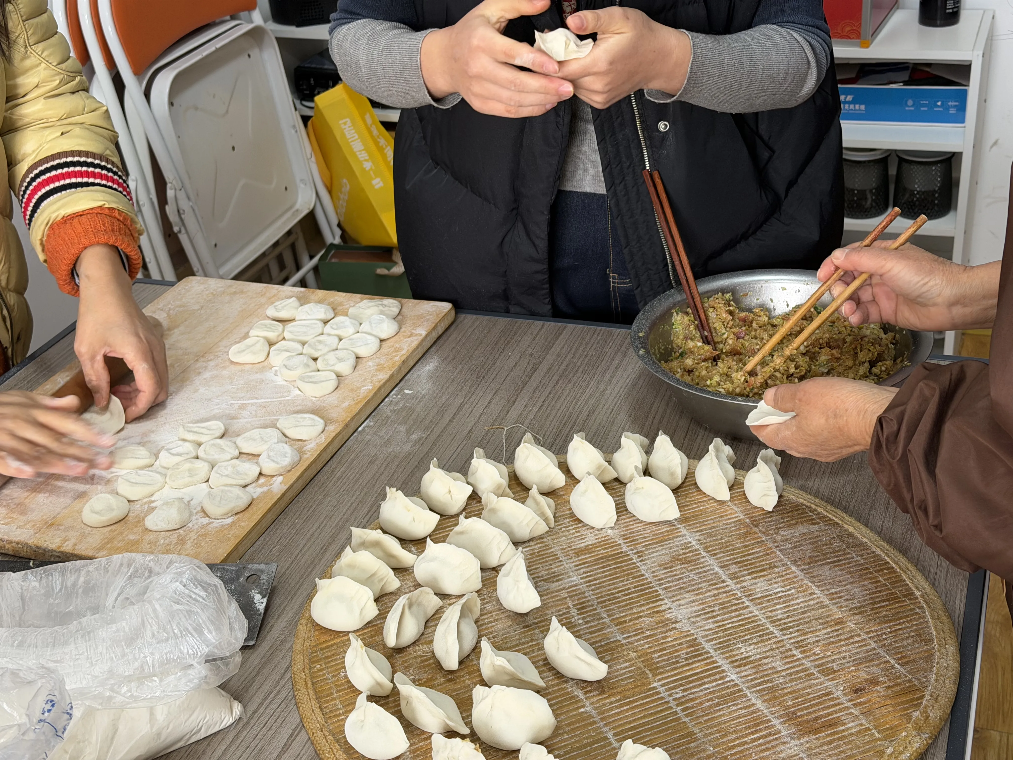 Zemeijia celebra il piccolo capodanno settentrionale